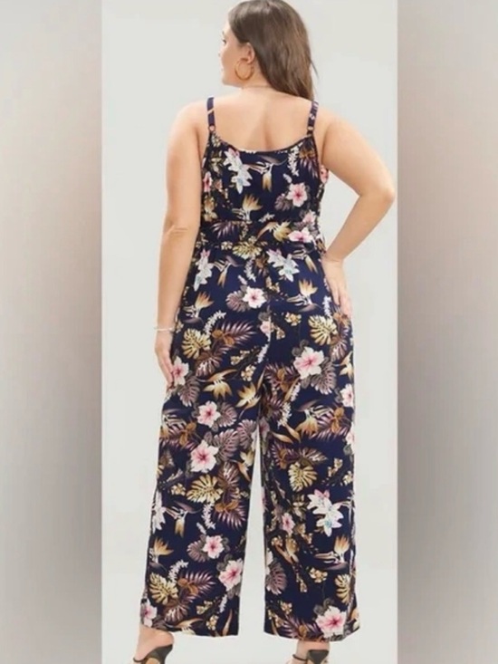 BloomChic Floral Jumpsuit - Picture 2 of 6